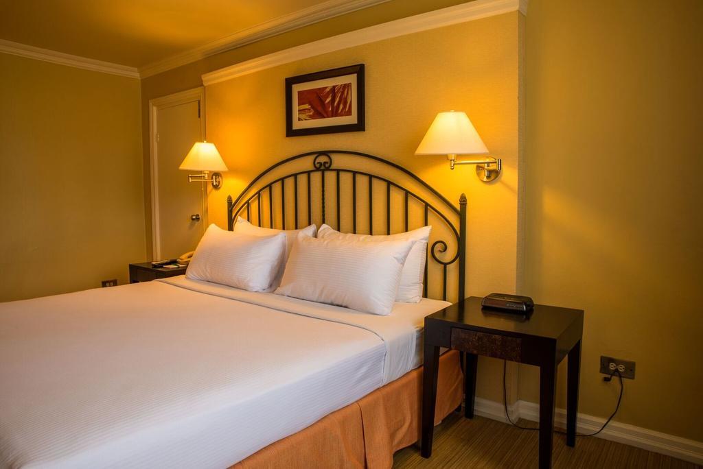Kapok Hotel 포트오브스페인 외부 사진